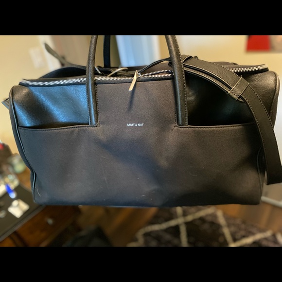 Matt & Nat Zam Vegan Weekender Bag Black - Picture 5 of 8
